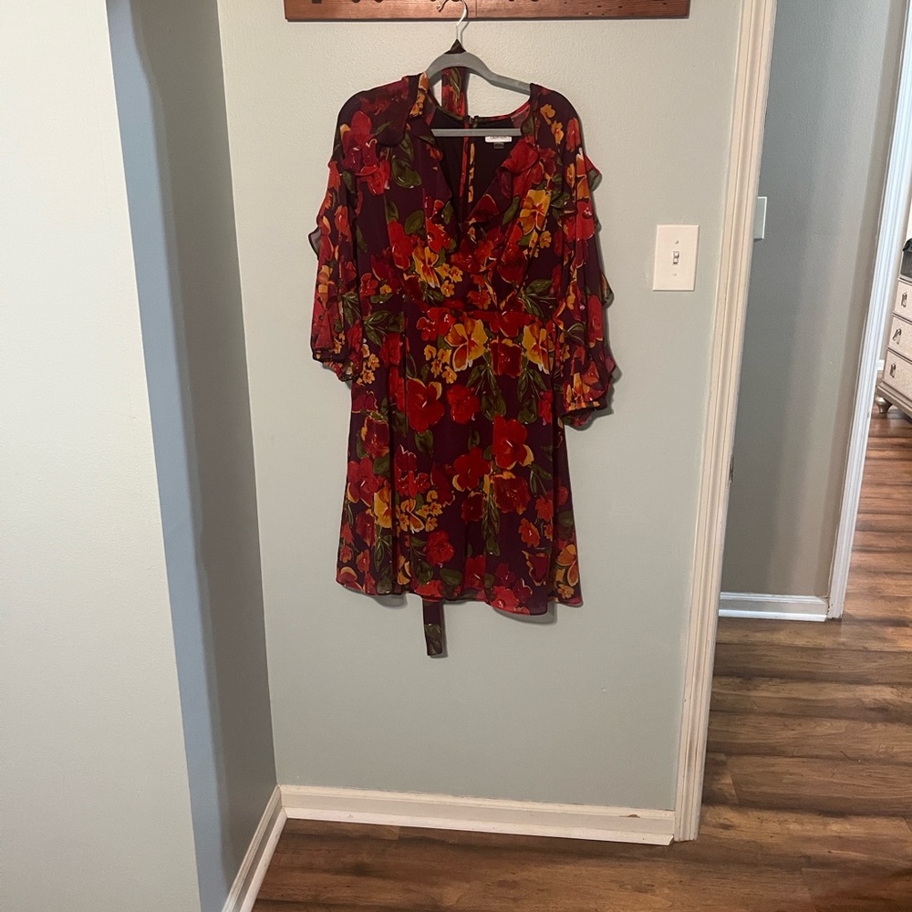 Calvin Klein Long Sleeve Floral Dress -